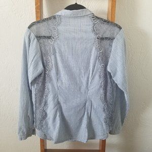 Heartloom Button Down Long Sleeve Shirt SzM